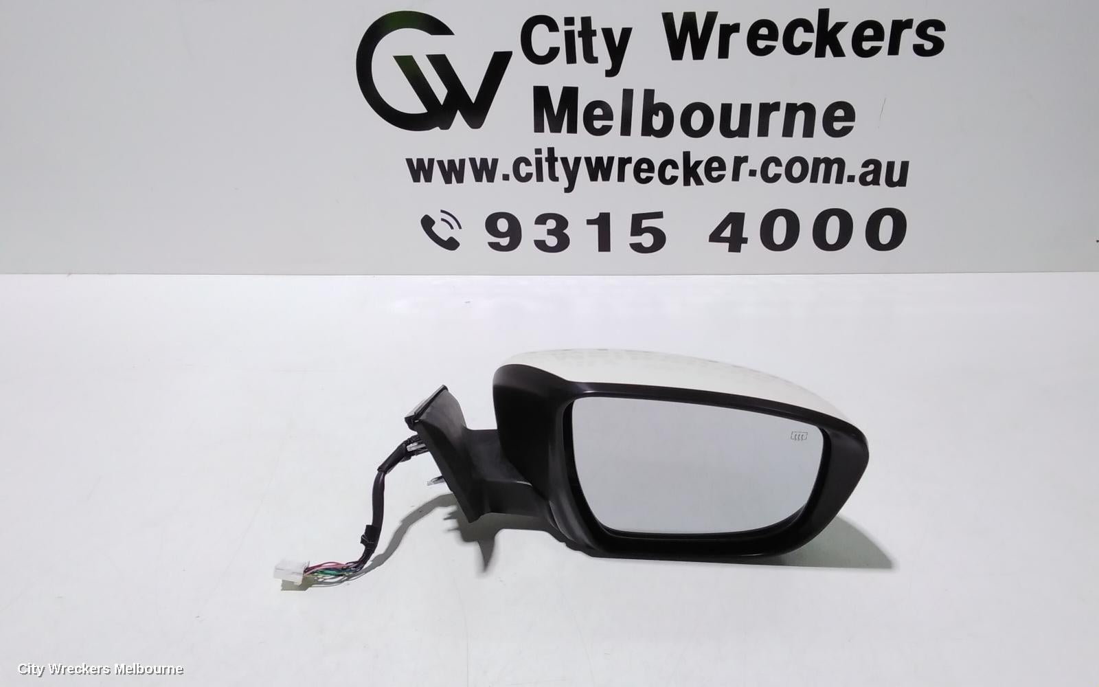 NISSAN XTRAIL RIGHT DOOR MIRROR, T32, TL/TI/ST-L, W/ CAMERA TYPE, 02/2014 ONWARDS - Image 2