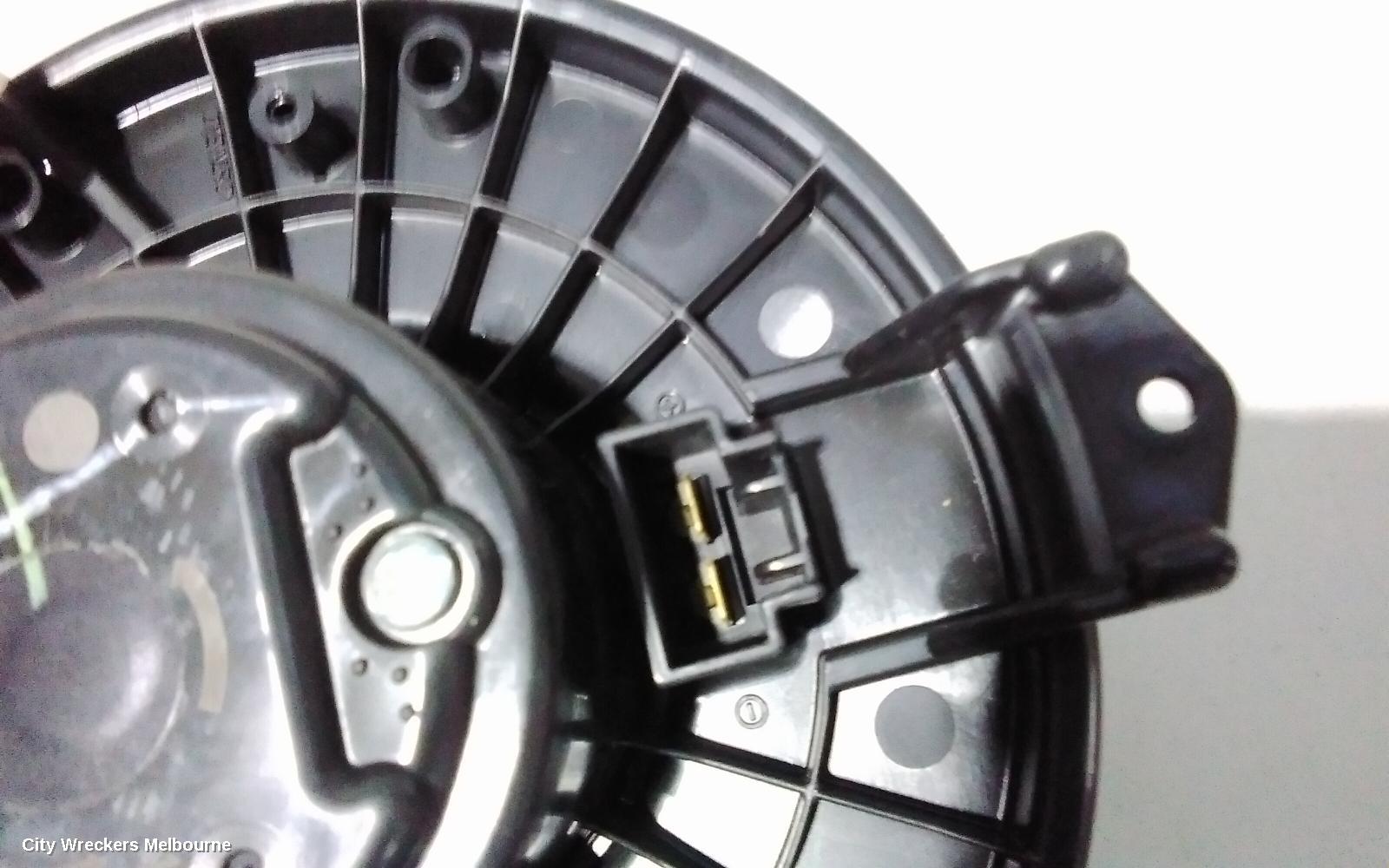 HONDA ACCORD HEATER FAN MOTOR, 8TH GEN, EURO (VIN JHMCU), 06/2008 - 12/2015 - Image 3