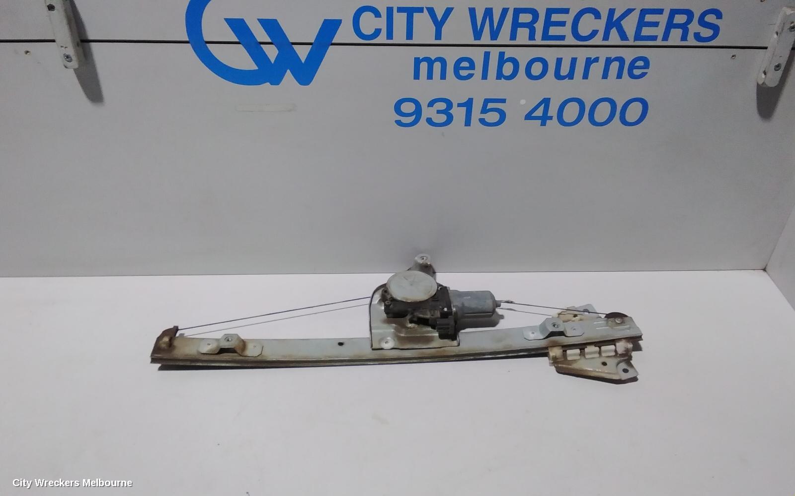 SUZUKI VITARA RIGHT FRONT WINDOW REG/MOTOR, GRAND VITARA, JB-JT, NON CABLE TYPE, 04/2005 - 12/2018 - Image 1