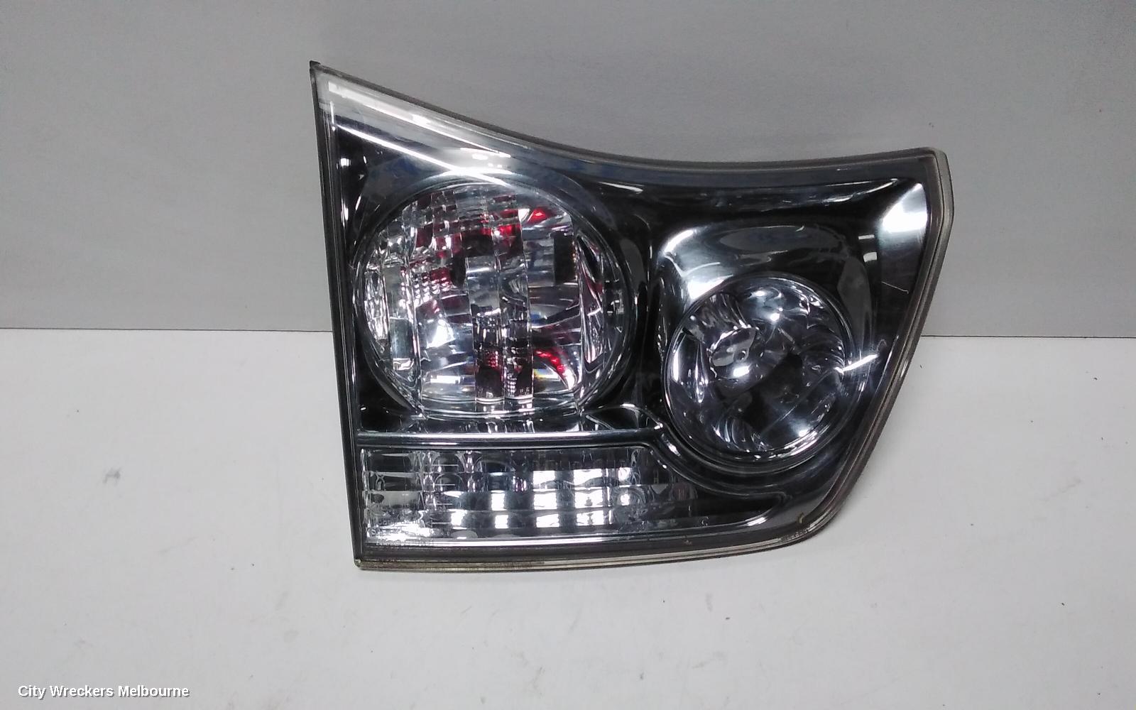 LEXUS RX SERIES REAR GARNISH, RX350, TAILGATE LAMP (LH SIDE), GSU3#, 03/2006 - 11/2008 - Image 2