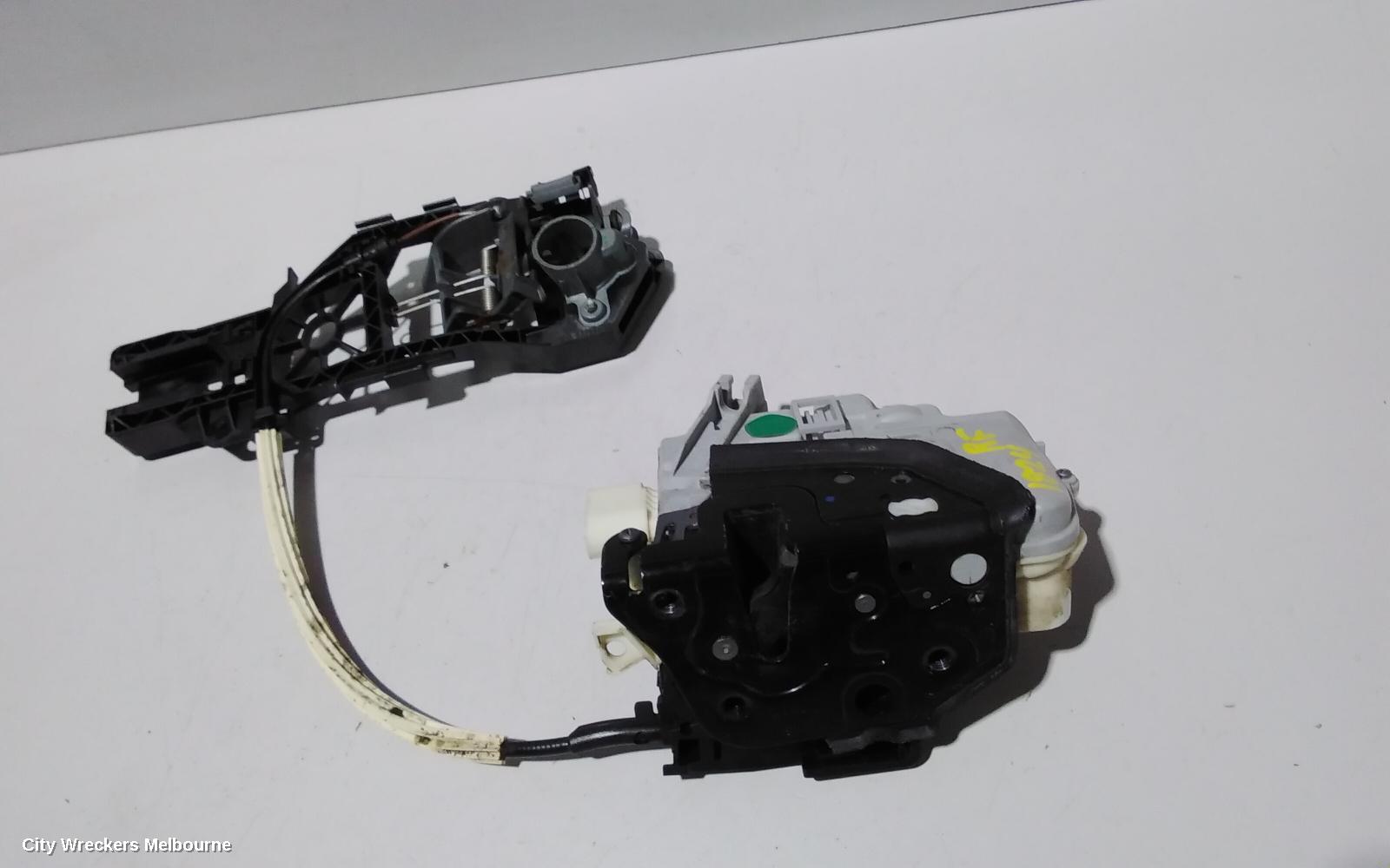 VOLKSWAGEN PASSAT DOOR/BOOT/GATE LOCK, RIGHT FRONT DOOR LOCK, 3C/MK6 B7, SEDAN/WAGON, P/N 3C2837016B, 04/2011 - 05/2015 - Image 3