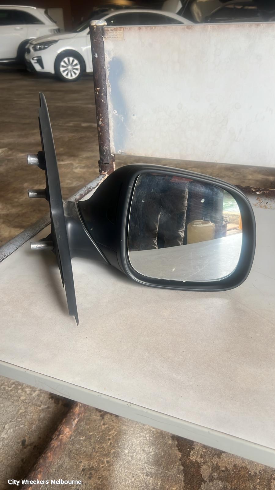 VOLKSWAGEN TRANSPORTER RIGHT DOOR MIRROR, T6, POWER FOLD, BLACK, VAN, 07/2015 - 08/2024 - Image 1