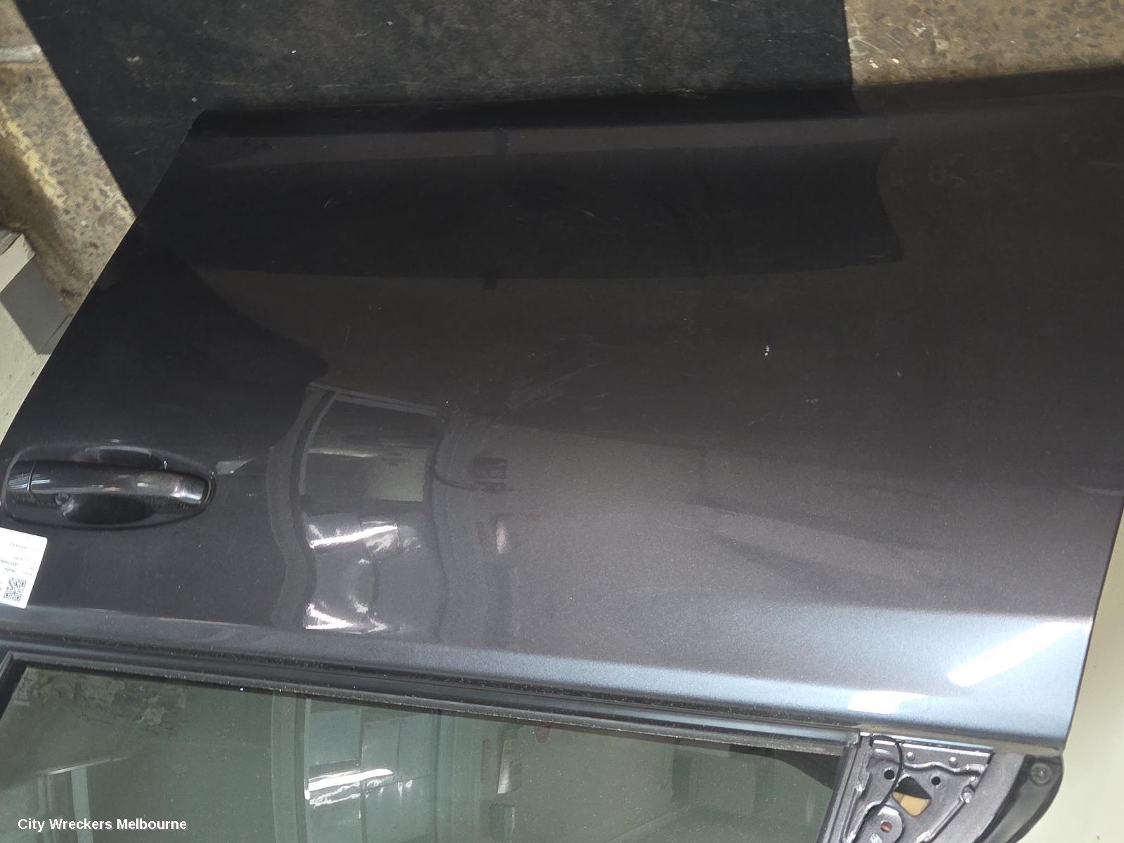 TOYOTA PRADO LEFT FRONT DOOR, 150 SERIES, 08/2009 ONWARDS - Image 3
