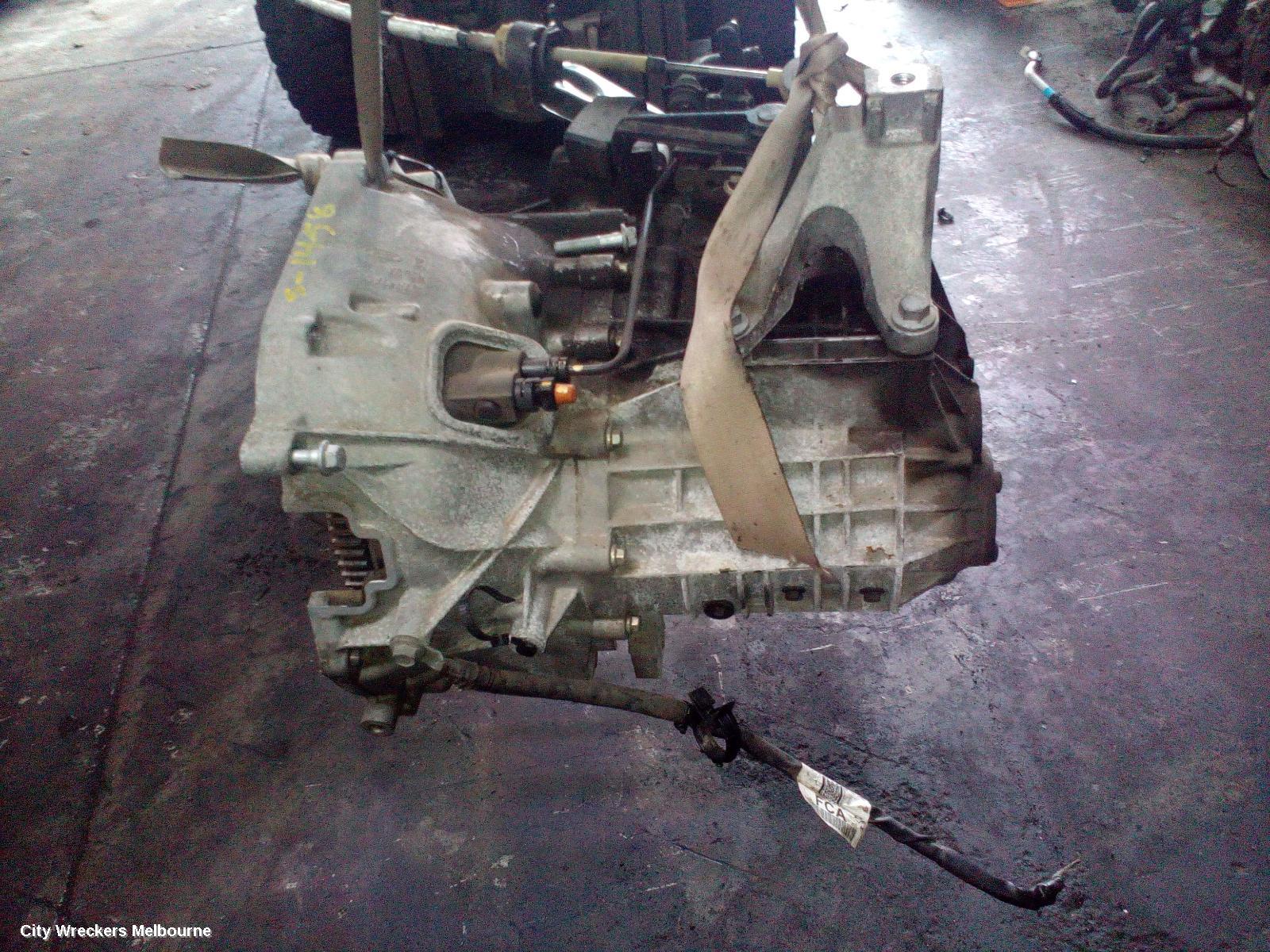 FORD FOCUS TRANS/GEARBOX, MANUAL, PETROL, 2.0, LW, 05/2011 - 08/2015 - Image 2