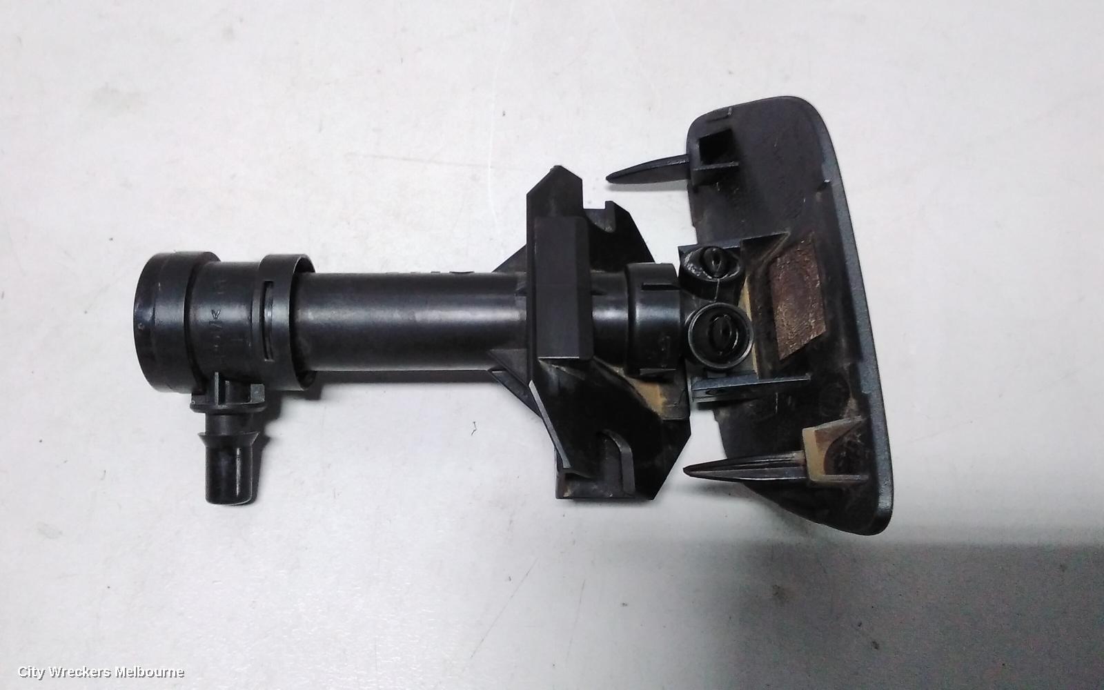 AUDI Q3 WASHER JET, 8U, 03/2012 - 12/2018 - Image 3