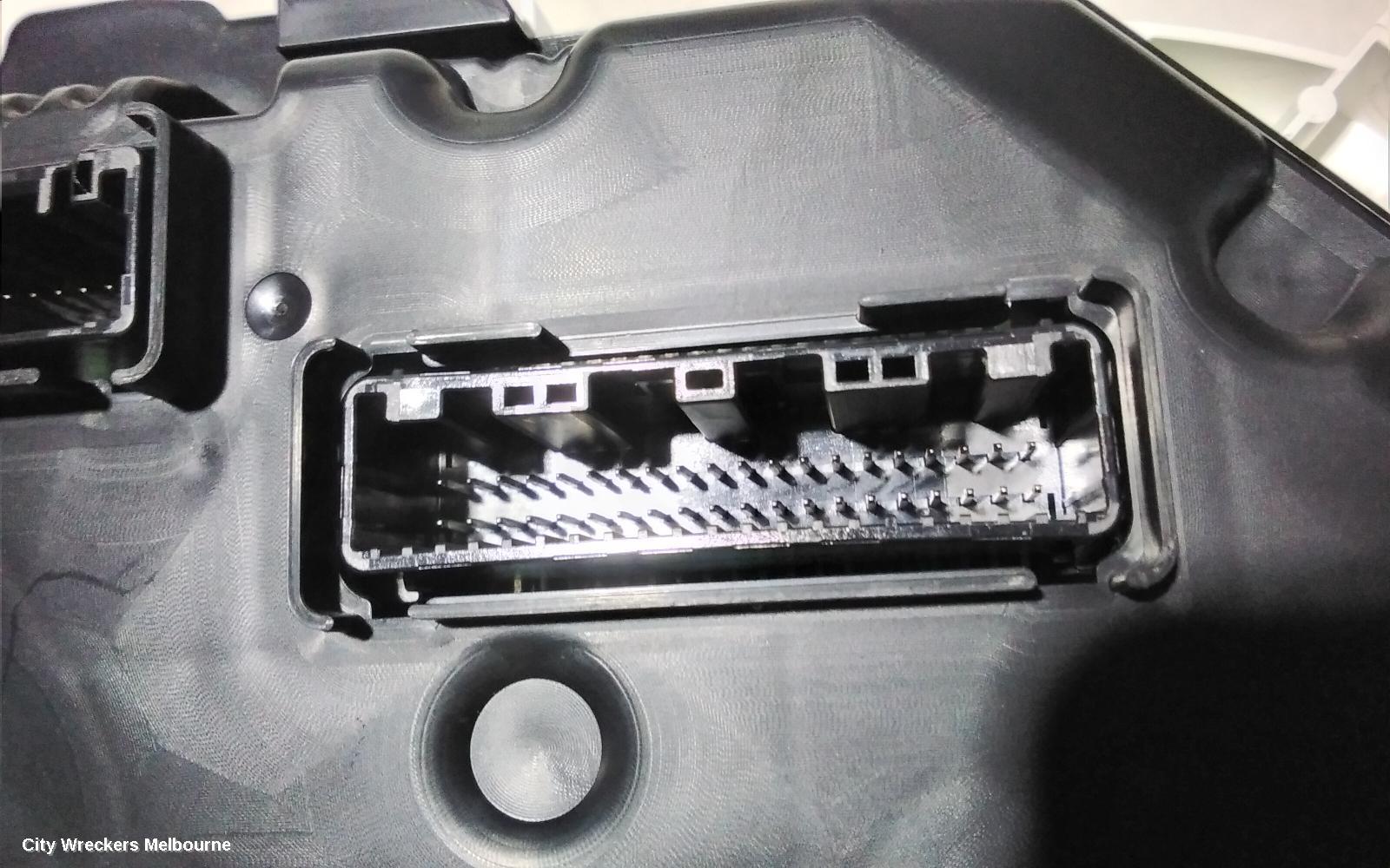 TOYOTA RAV4 INSTRUMENT CLUSTER, INSTRUMENT CLUSTER, DIESEL, GX, AUTO T/M, XA40, 12/2012 - 11/2018 - Image 3