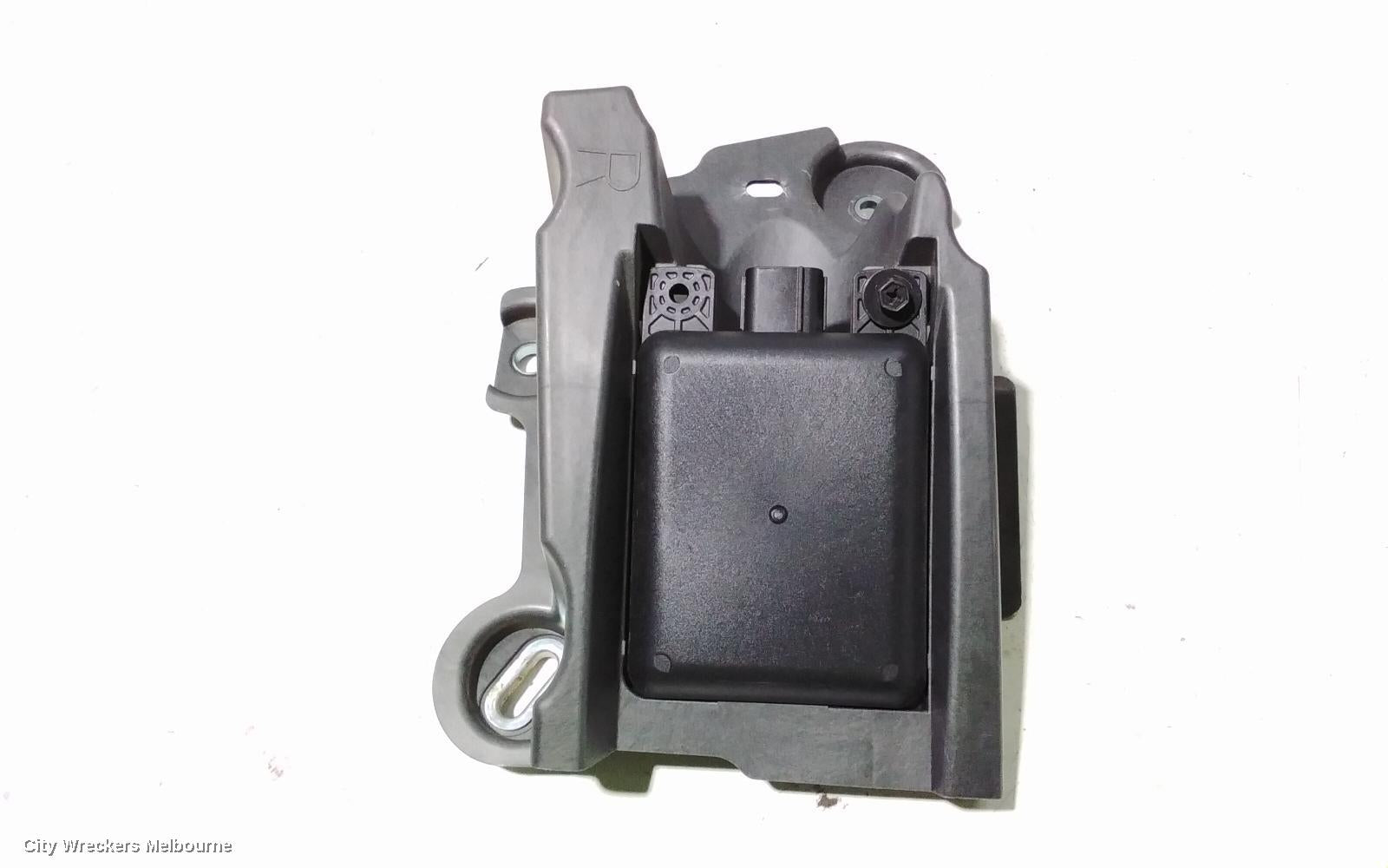 MAZDA CX3, MISC, DK, 03/2015 ONWARDS, RHR BLIND SPOT MODULE: 106828 - Image 2