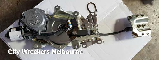 NISSAN MURANO TAILGATE REGULATOR, Z51, 12/2008 - 12/2014 - Image 1