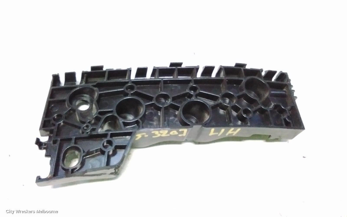 HAVAL JOLION, A02, 04/2024 ONWARDS, LHF BAR RETAINER : 146656 - Image 1