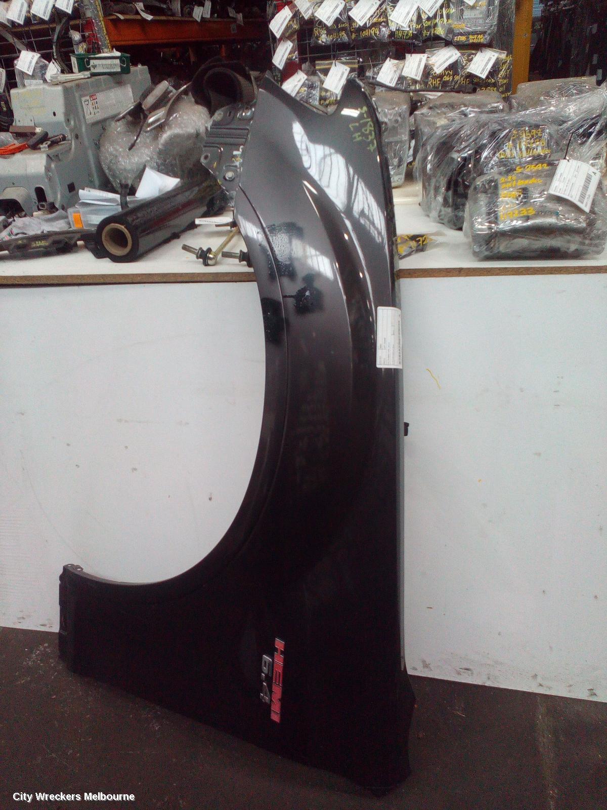 CHRYSLER 300C LEFT GUARD, LX2, FLARED TYPE, 07/2012 ONWARDS - Image 2