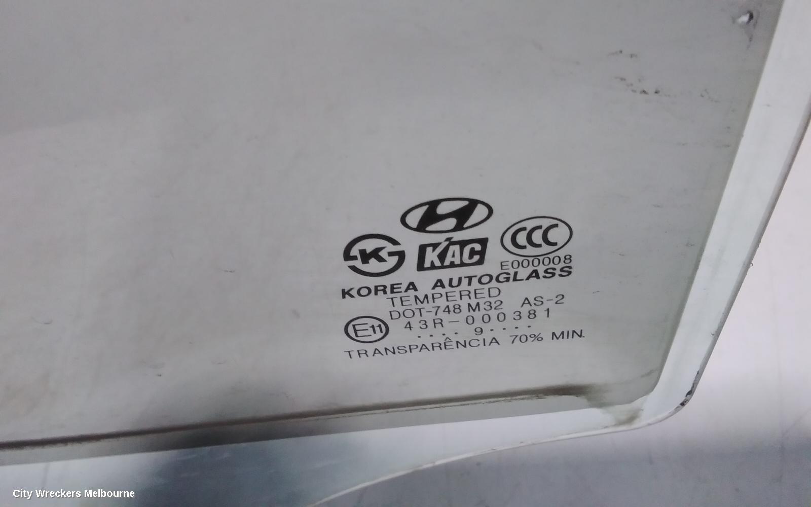 HYUNDAI TUCSON LEFT REAR DOOR WINDOW, JM, 08/2004 - 01/2010 - Image 3