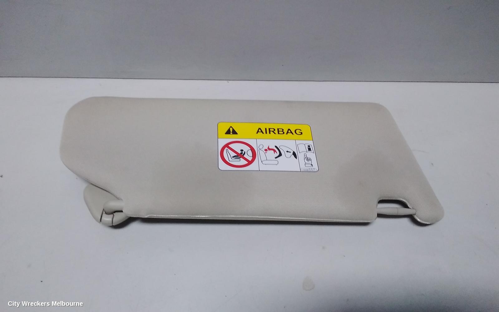 MITSUBISHI OUTLANDER SUNVISOR, ZK-ZL, LH SIDE, 04/2015 ONWARDS - Image 3