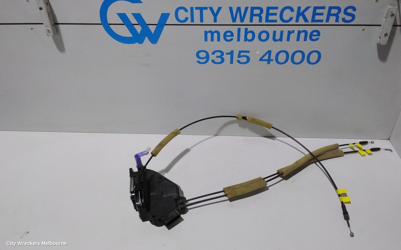 NISSAN PATHFINDER DOOR/BOOT/GATE LOCK, RIGHT FRONT DOOR LOCK, R52, 10/2013 - 04/2021 - Image 1