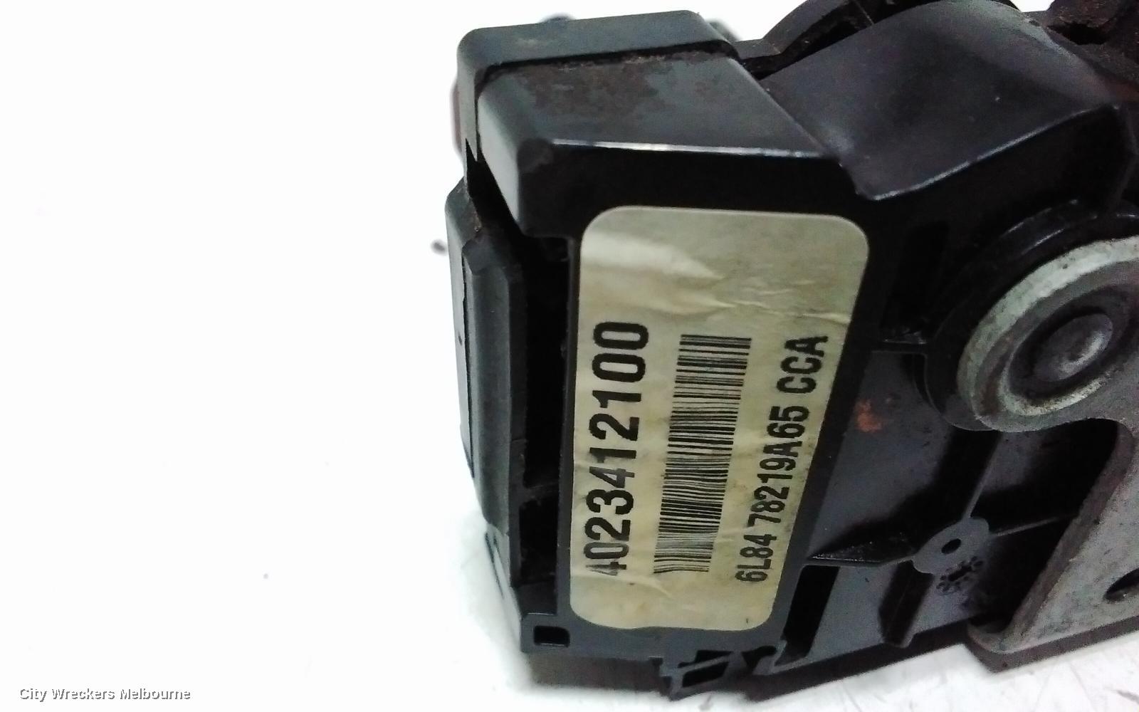 FORD ESCAPE DOOR/BOOT/GATE LOCK, LEFT FRONT DOOR LOCK, ZC-ZD, 04/2006 - 01/2012 - Image 2
