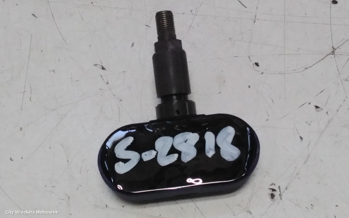 TESLA MODEL Y, 1ST GEN, 03/2022 ONWARDS, 20098-1472547G  TYRE PRESSURE SENSOR: 151642 - Image 3