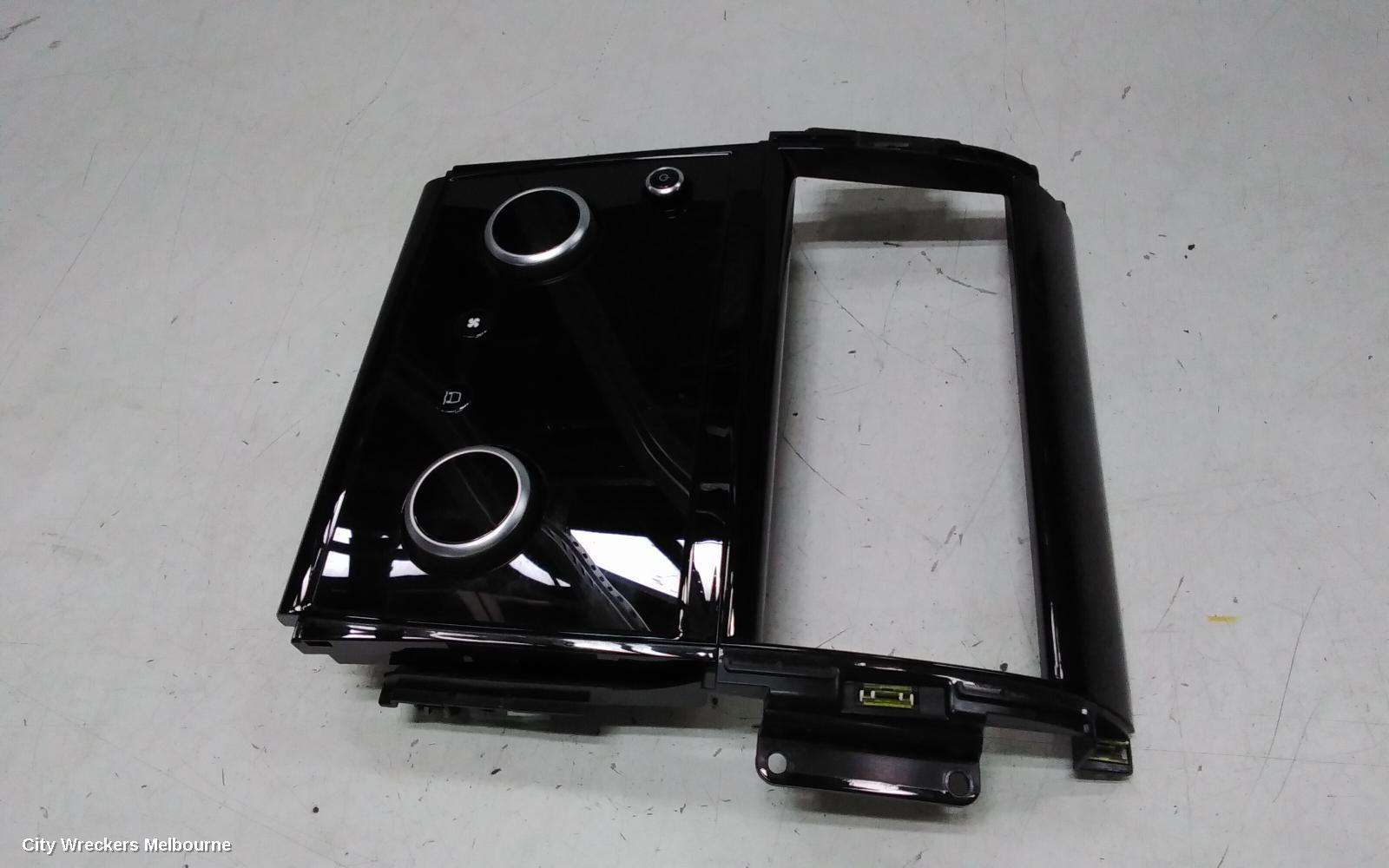 LAND ROVER DISCOVERY SPORT HEATER/AC CONTROLS, CLIMATE CONTROL TYPE, L550, 01/2015 ONWARDS - Image 3