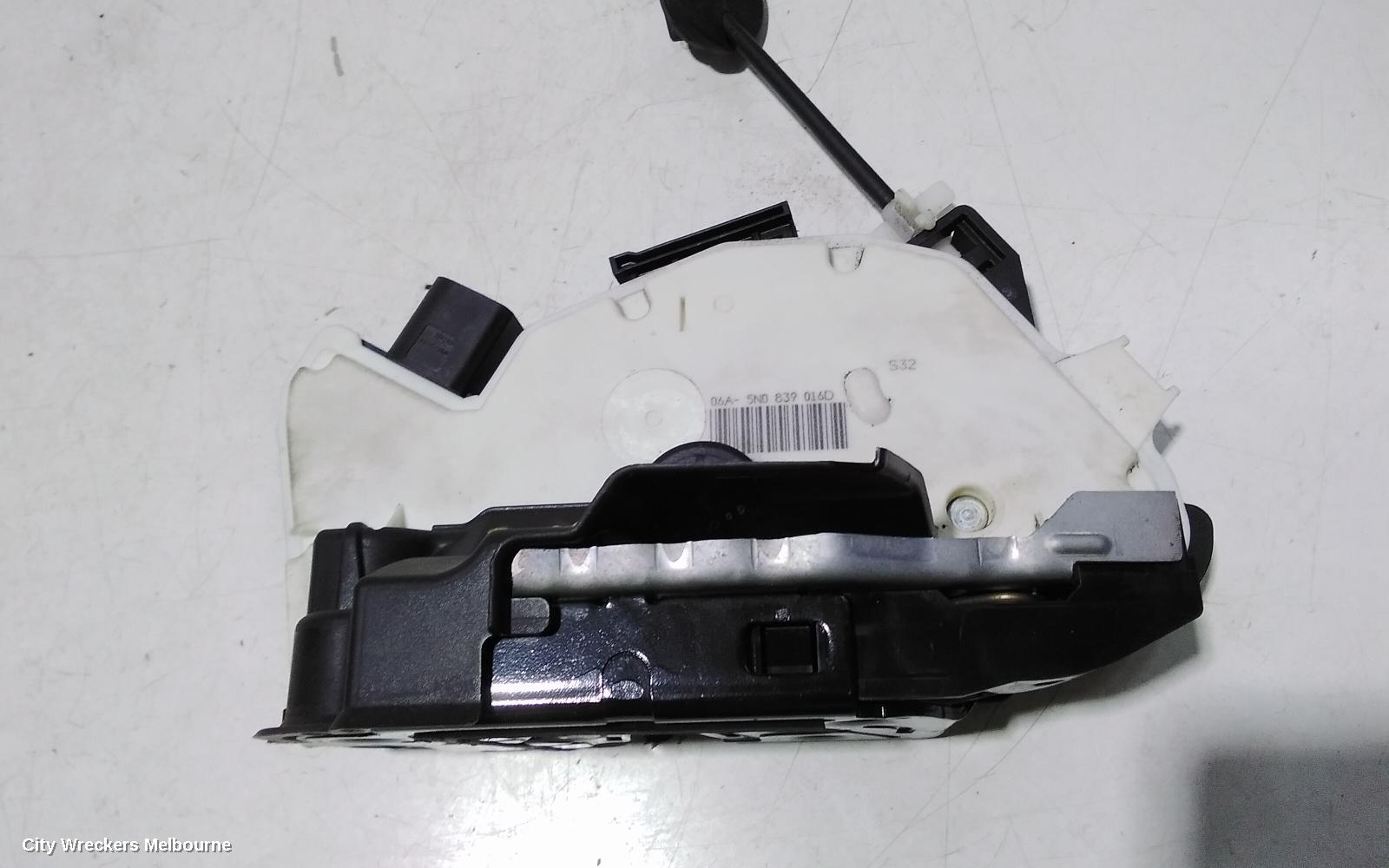 VOLKSWAGEN TIGUAN DOOR/BOOT/GATE LOCK, RIGHT REAR DOOR LOCK, 5N, P/N 5N0839016D, 01/2009 - 06/2011 - Image 2