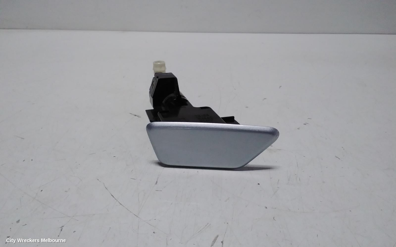 SUBARU XV WASHER JET, G4X, 08/2011 - 04/2017 - Image 2