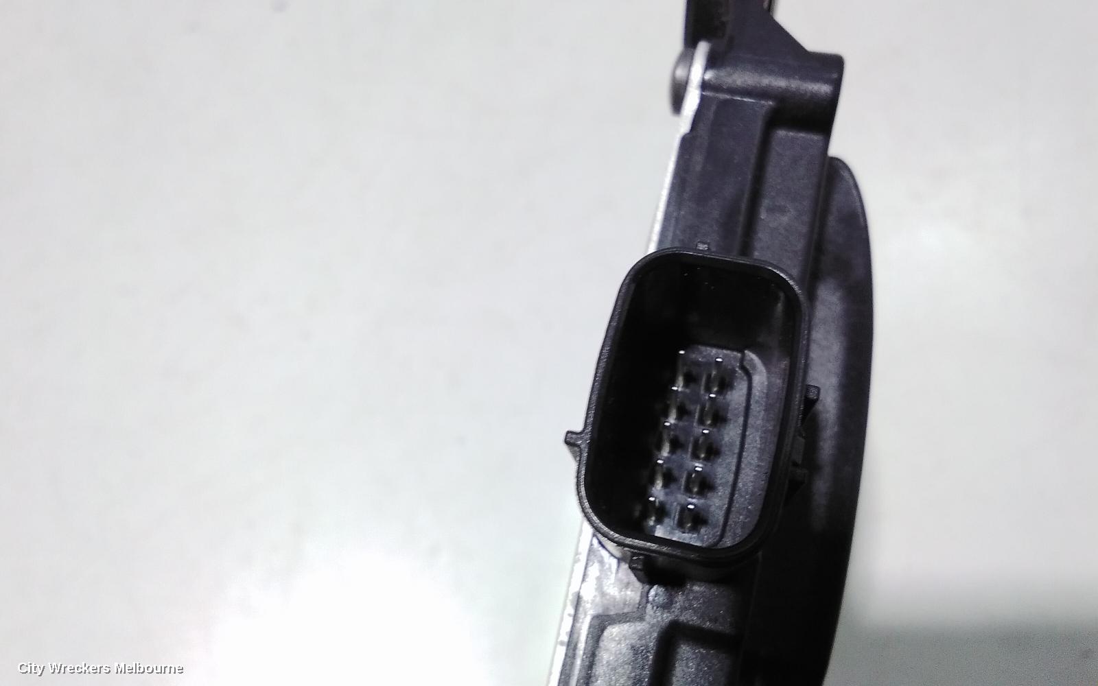 SUBARU XV, BLIND SPOT MONITOR RADAR SENSOR, G5X, 03/2017 - 06/2023, RHR  BLIND SPOT MODULE  A2C75979405 : 95386 - Image 3