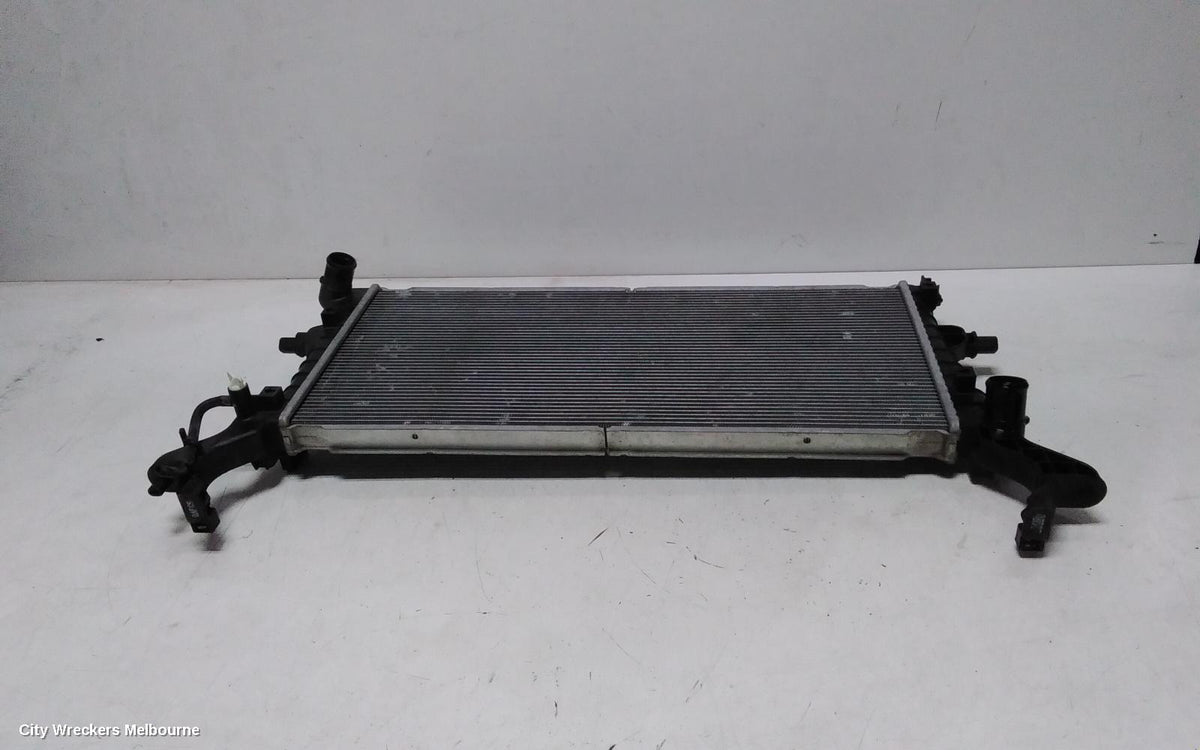 HYUNDAI I30 RADIATOR, AUTO, 1.6, PETROL, CN7, SEDAN (S.KOREA VIN KMHL), 08/2020 ONWARDS - Image 1
