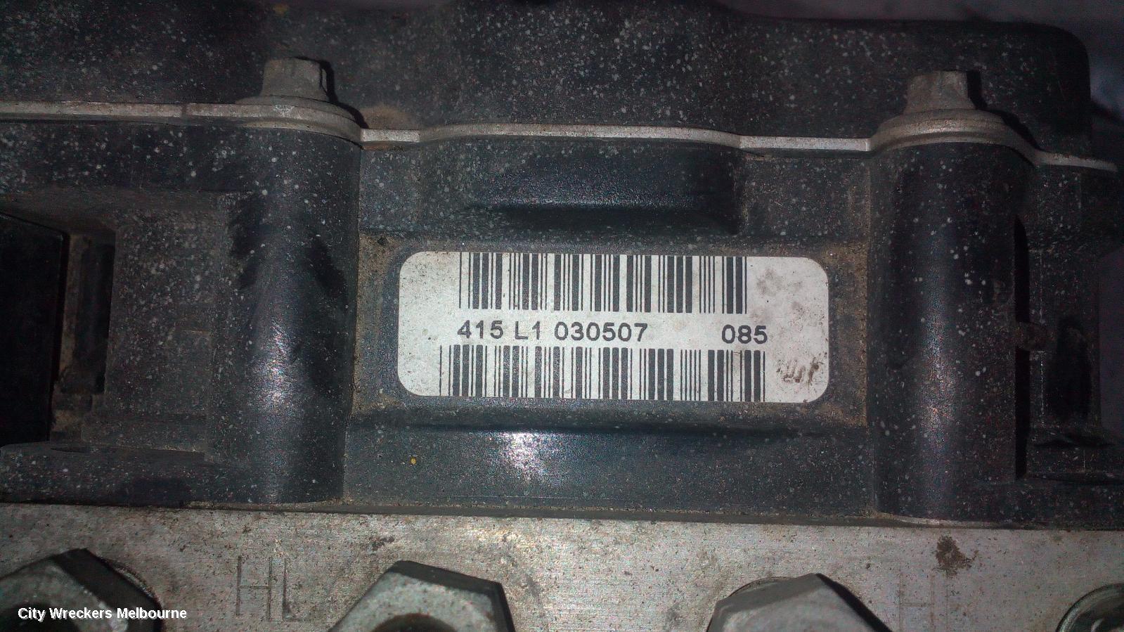 MERCEDES VITO ABS PUMP/MODULATOR, 639, 12/2005 - 02/2015 - Image 2