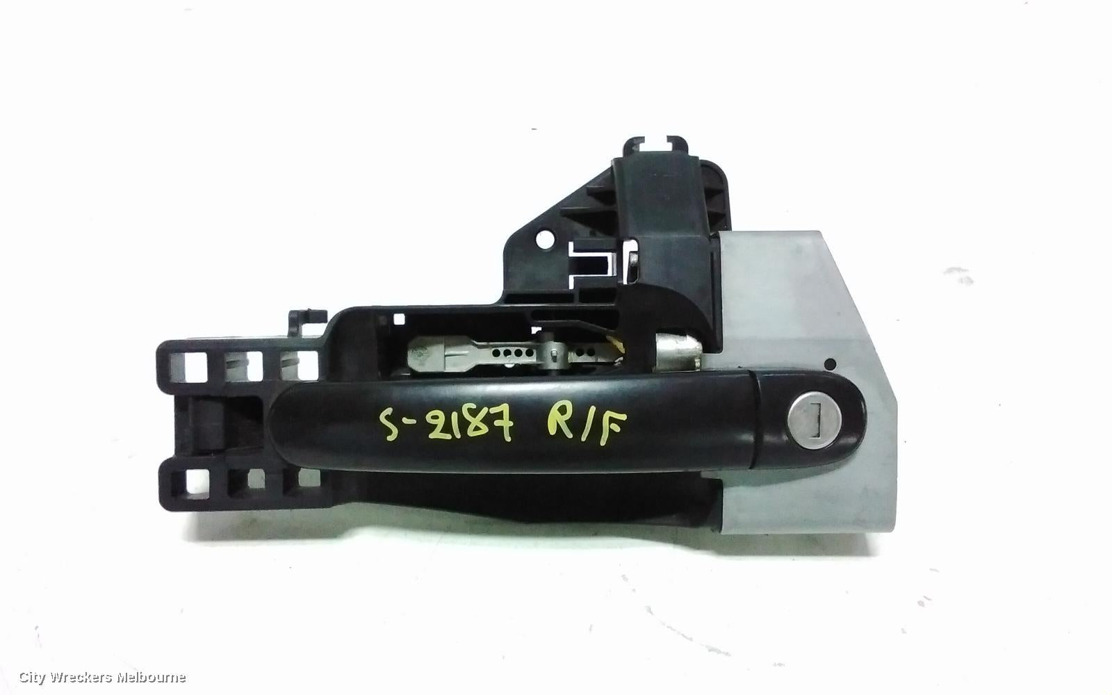 AUDI TT DOOR HANDLE, 8J, RH FRONT, OUTER, 09/2006 - 12/2014 - Image 2