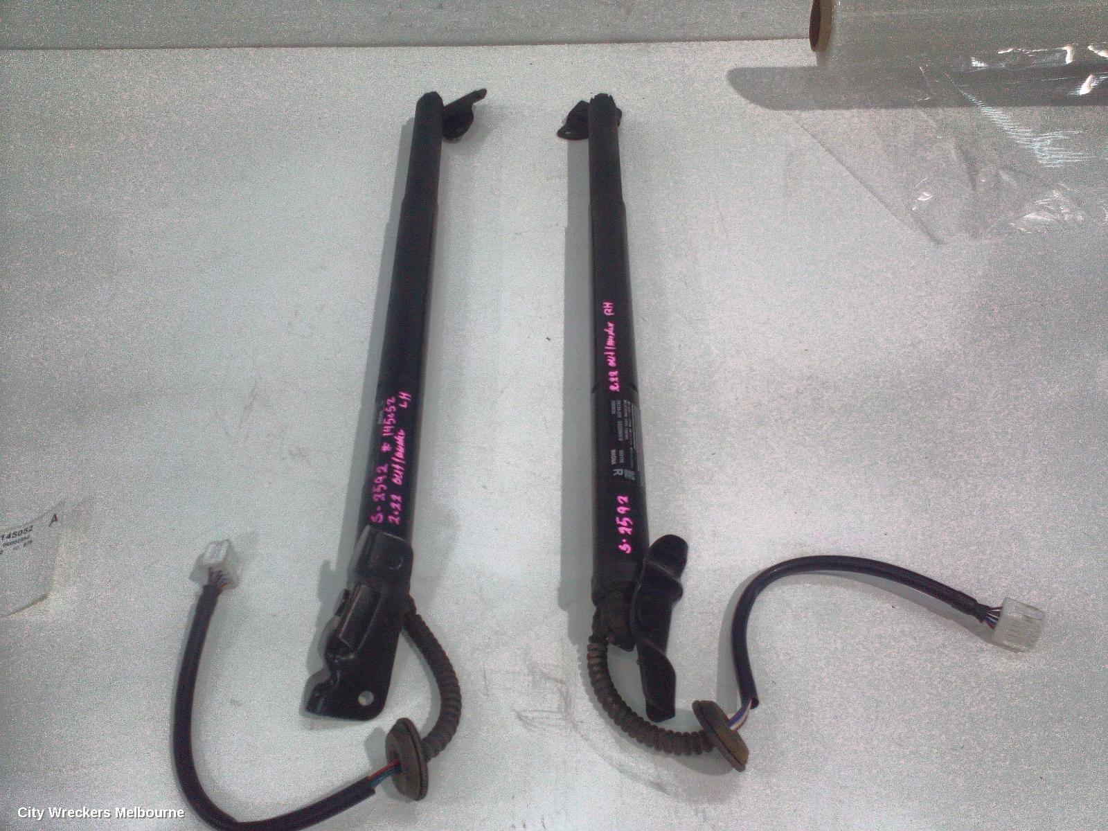 MITSUBISHI OUTLANDER HATCH STRUT, ZM, 08/2021 ONWARDS - Image 2