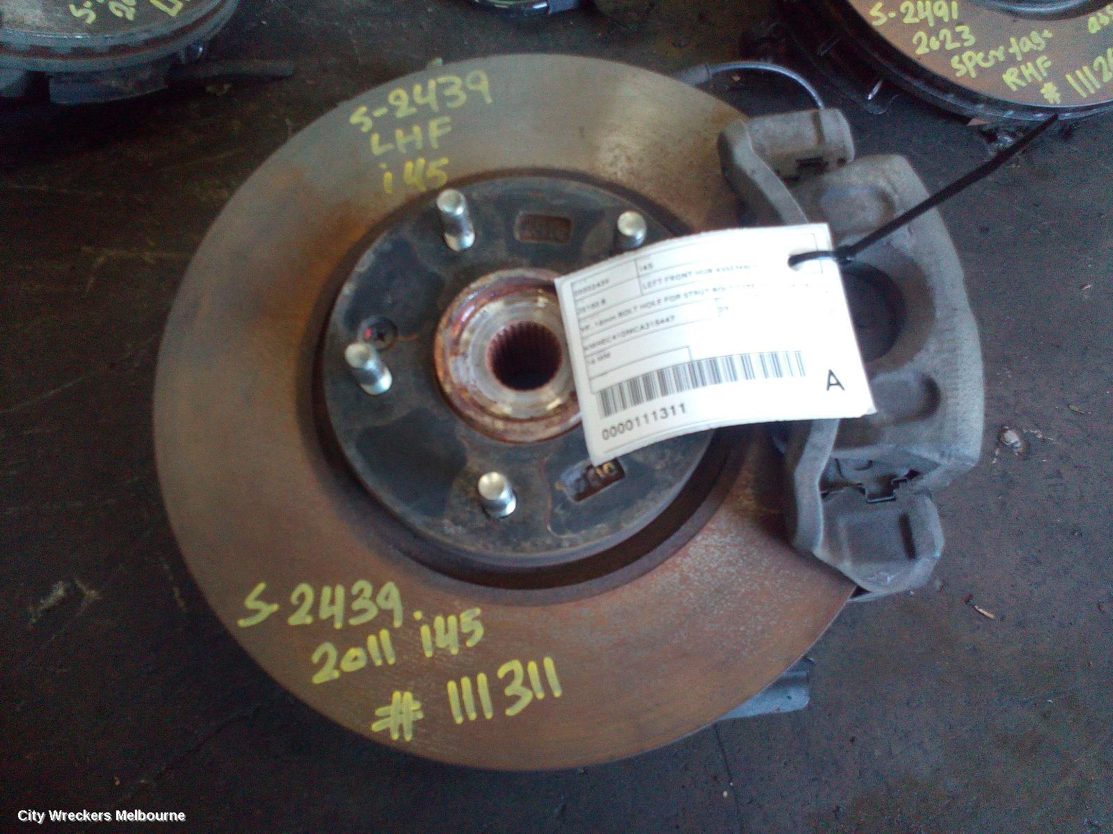 HYUNDAI I45 LEFT FRONT HUB ASSEMBLY, YF, 16MM BOLT HOLE FOR STRUT BOLT TYPE, 02/2010 - 04/2014 - Image 1