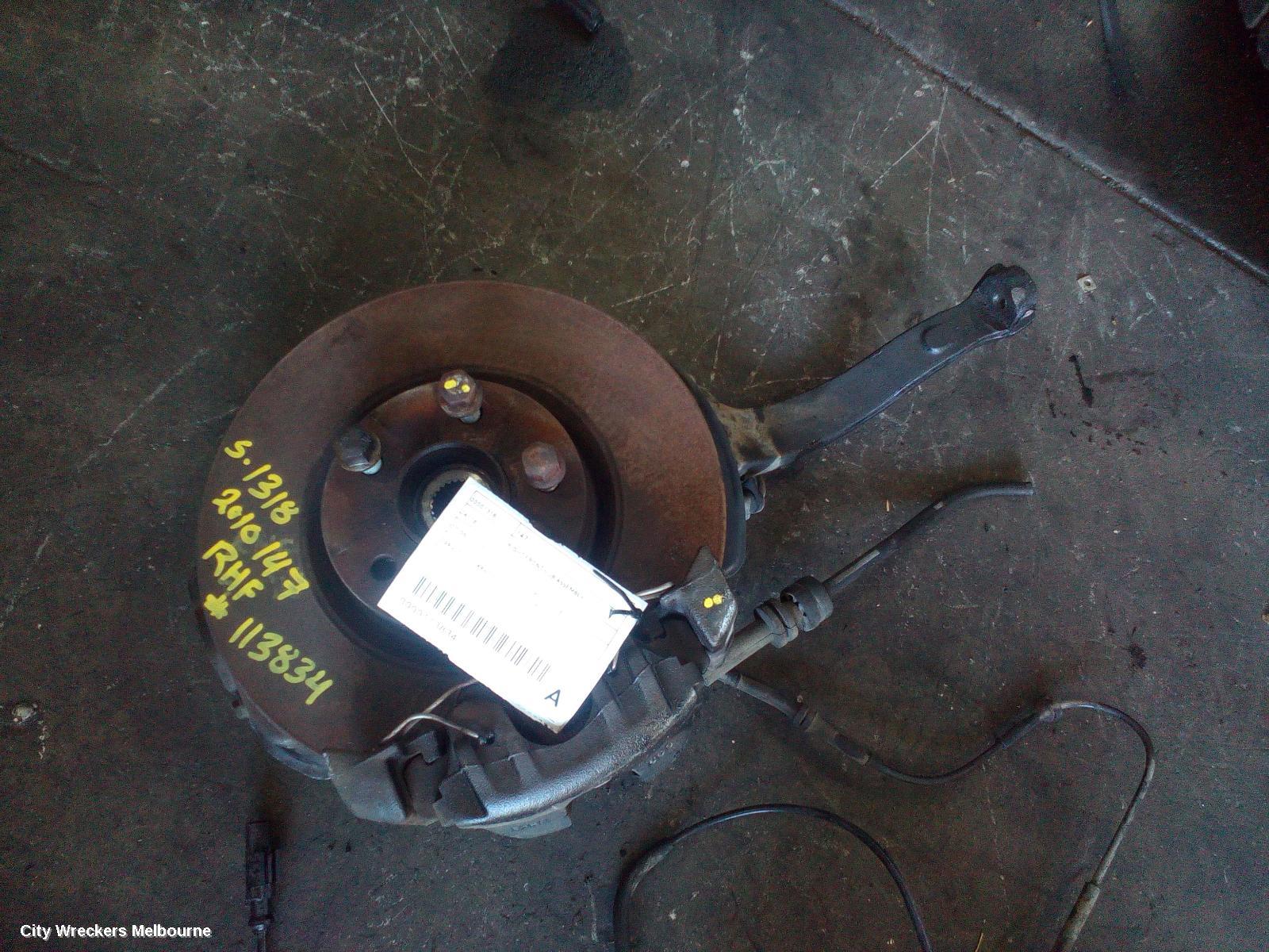 ALFA ROMEO 147 RIGHT FRONT HUB ASSEMBLY, 07/2005 - 12/2010 - Image 2
