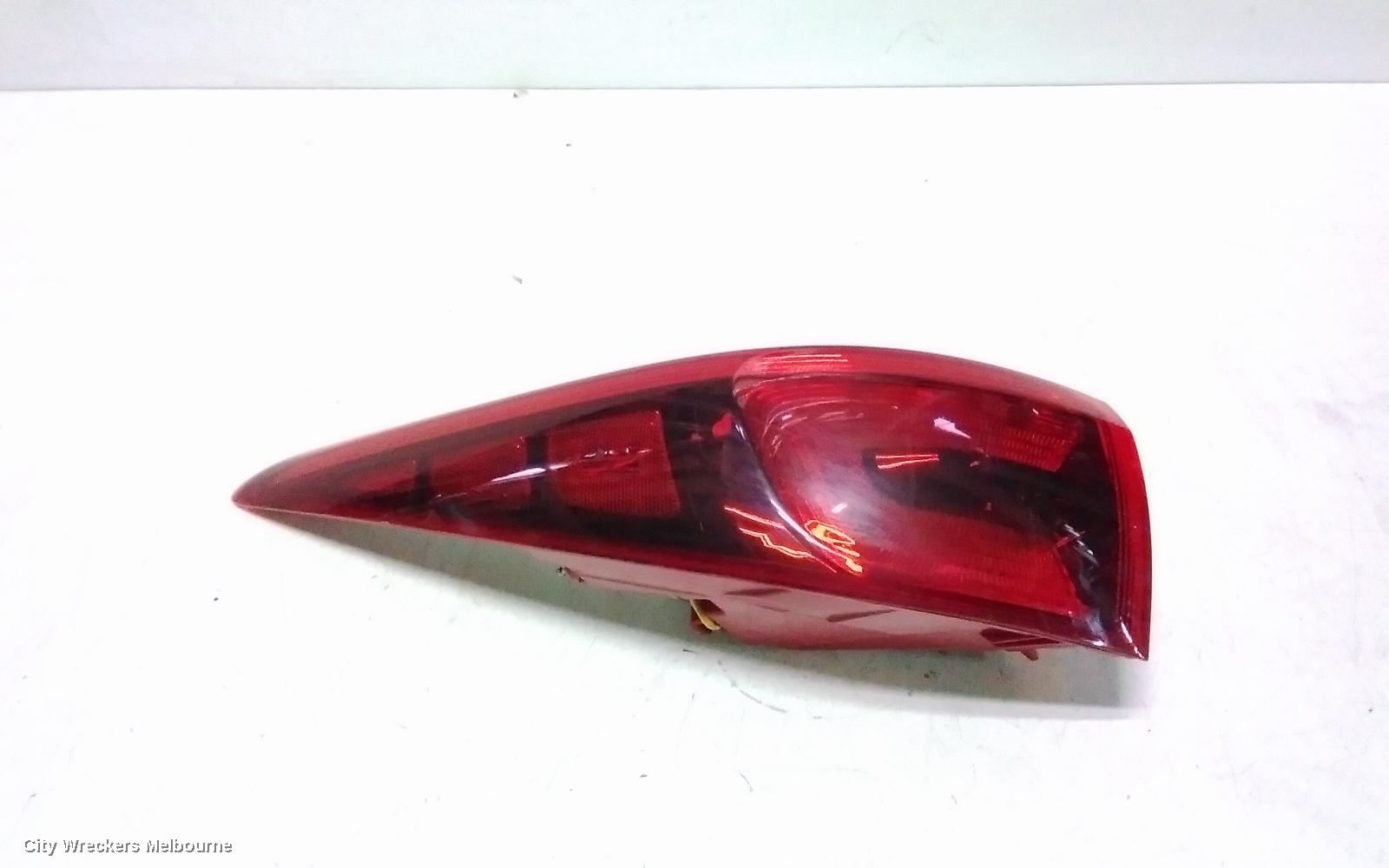 KIA SPORTAGE LEFT TAILLIGHT, QL, IN BODY, NON LED TYPE, 10/2015 - 04/2018 - Image 3