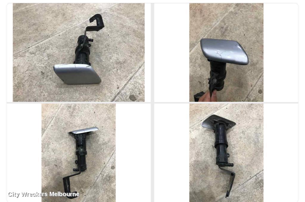 HONDA ACCORD HEADLAMP WASHER JET, 7TH GENERATION 09/2003 - 10/2007 - Image 1
