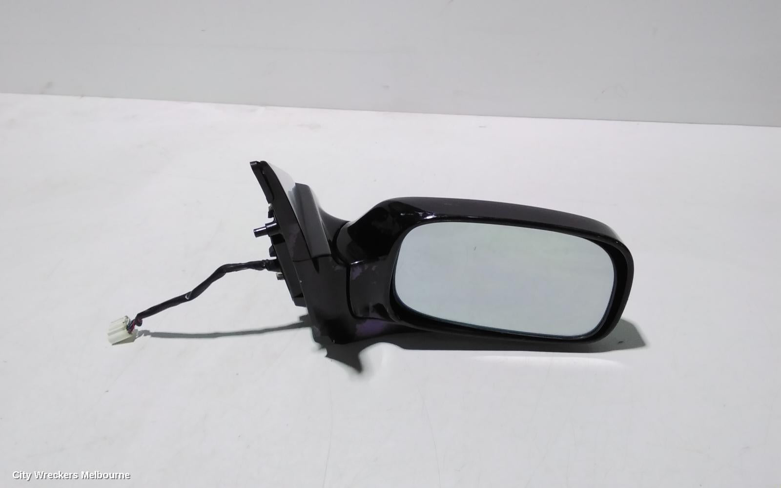 TOYOTA CALDINA RIGHT FRONT DOOR, T240 02-07 (IMPORT) - Image 3