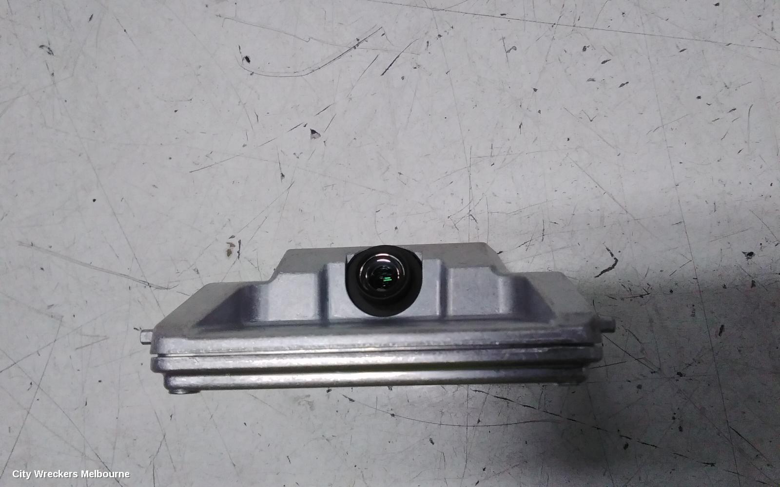 GENESIS GV70 REVERSE CAMERA, JK, 03/2021 ONWARDS - Image 2