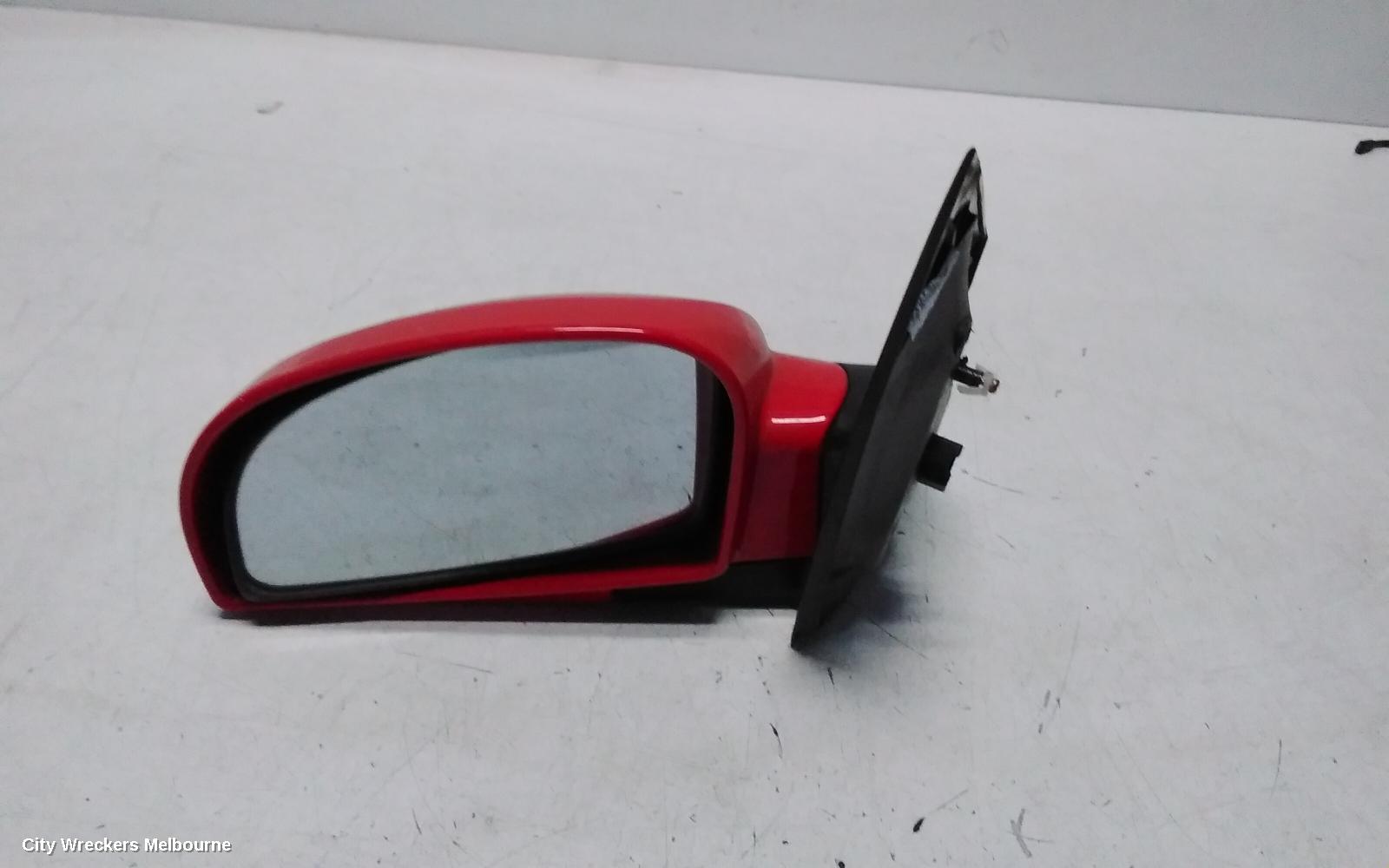 HYUNDAI GETZ LEFT DOOR MIRROR, TB, 3DR/5DR HATCH, POWER, COLOUR CODED, 09/2002 - 09/2011 - Image 1