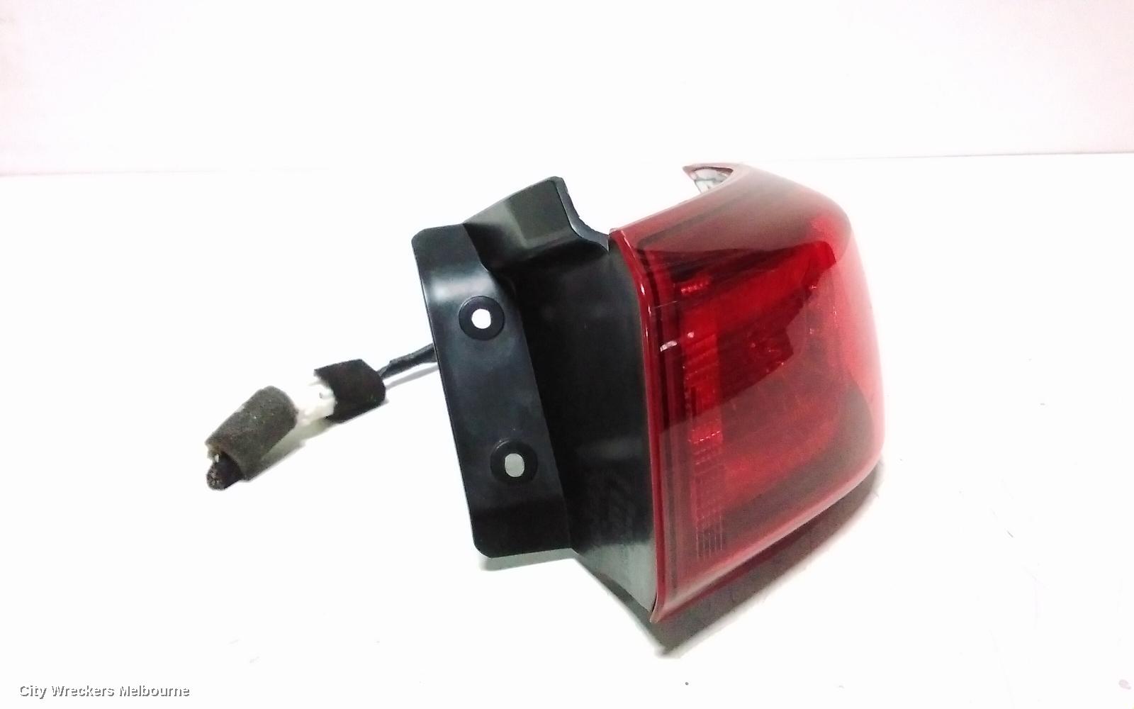 HYUNDAI KONA RIGHT TAILLIGHT, OS, IN BODY, NON LED TYPE, 09/2017 - 10/2020 - Image 3