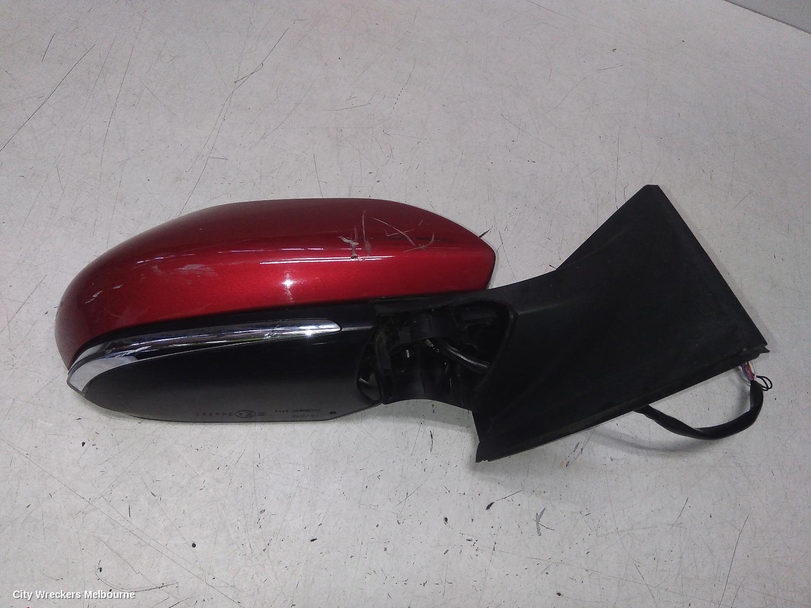 TOYOTA PRIUS RIGHT DOOR MIRROR, ZVW50R, I-TECH TYPE, 02/2016 - 12/2021 - Image 2