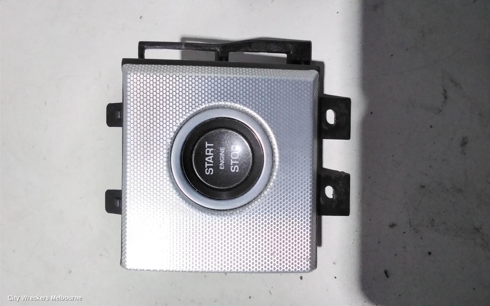 LAND ROVER RANGEROVER EVOQUE, L538, 11/2011 - 01/2019, PUSH START STOP BUTTON: 84070 - Image 2