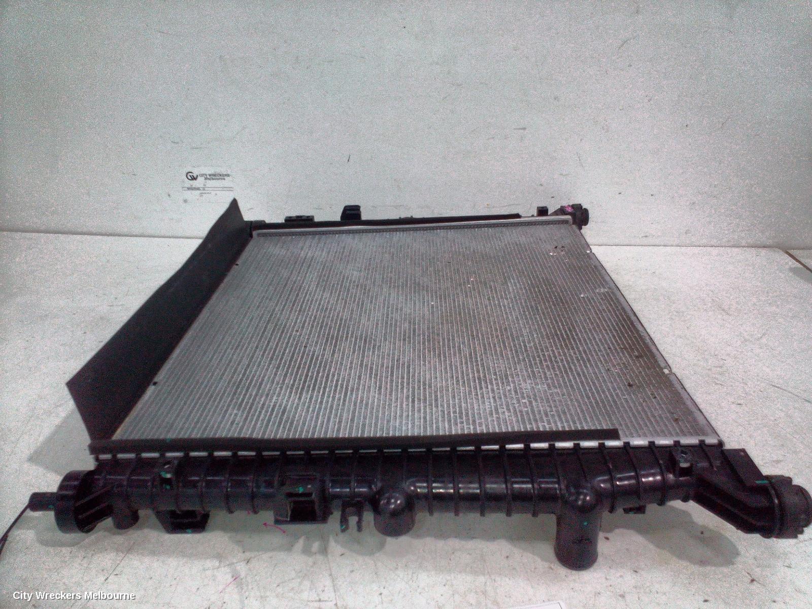 LDV G10 RADIATOR, AUTO, 2.0, DIESEL, SV7C (PRIMARY FOR ENGINE), 06/2021 ONWARDS - Image 3