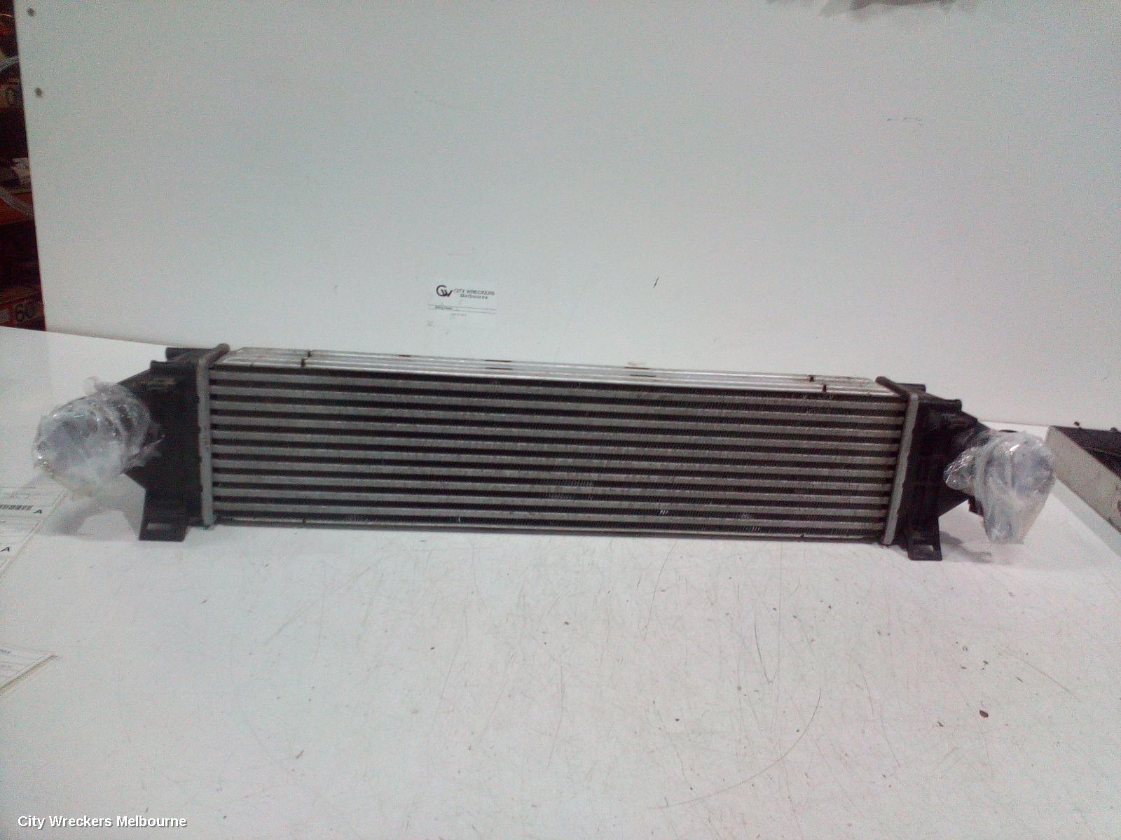 LAND ROVER RANGEROVER EVOQUE INTERCOOLER, PETROL, 2.0, L538, 11/2011 - 01/2019 - Image 3