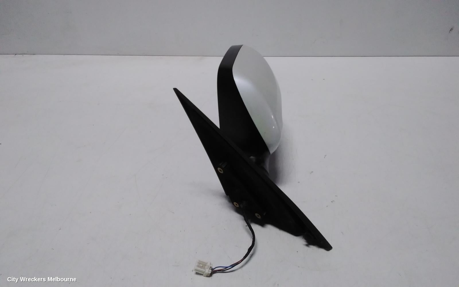 SUBARU FORESTER LEFT DOOR MIRROR, SH, COLOUR CODED, NON FLASHER, NON HEATED, (3 WIRE), 02/2008 - 11/2010 - Image 3