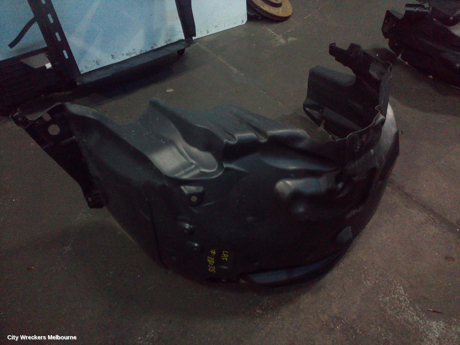 LAND ROVER RANGEROVER SPORT LEFT GUARD LINER, L320, 08/2005 - 12/2013 - Image 3