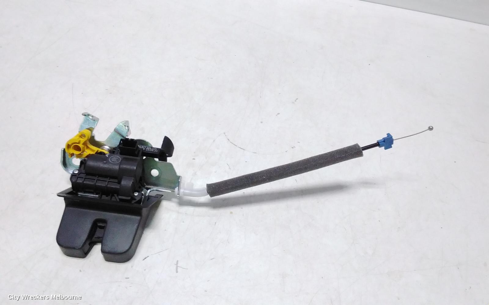 SKODA KAMIQ DOOR/BOOT/GATE LOCK, TAILGATE LOCK, NW, 06/2020 ONWARDS - Image 3