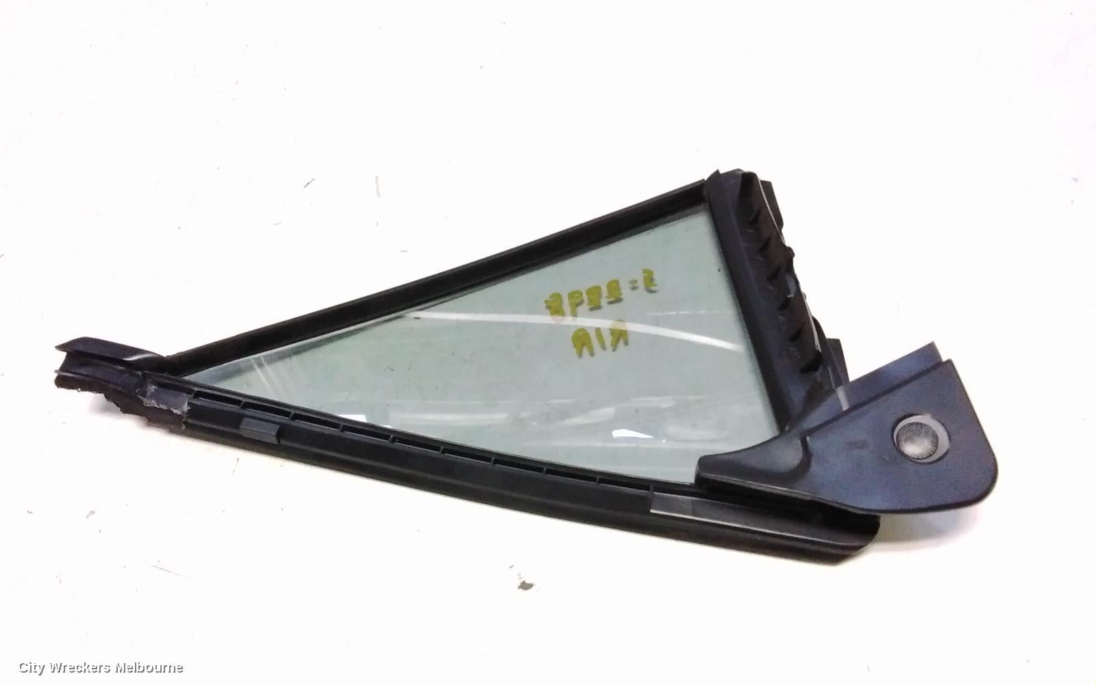 MAZDA 3 LEFT REAR 1/4 DOOR GLASS, BL, DARK TINT TYPE, HATCH, 04/2009 - 10/2013 - Image 3