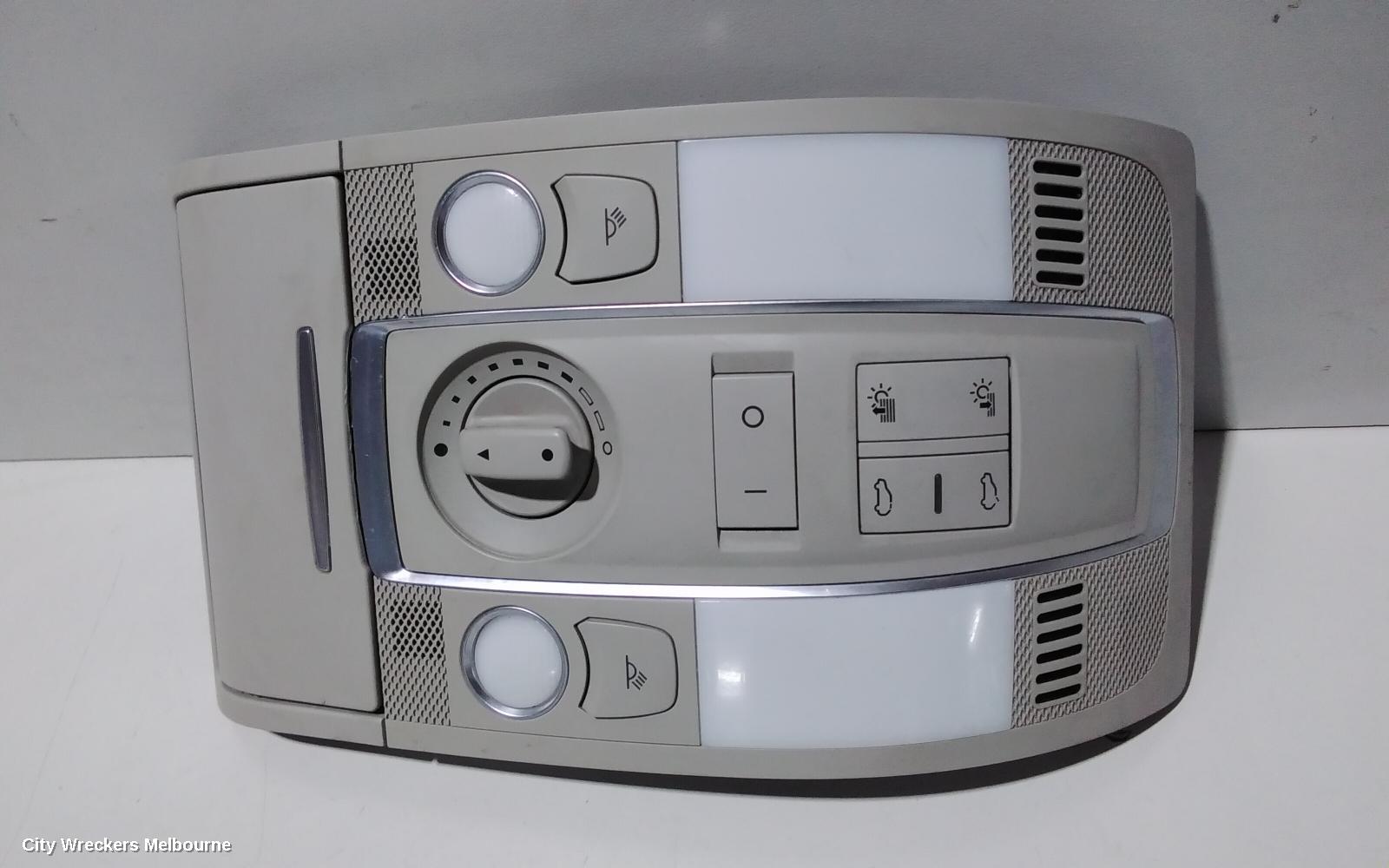 AUDI Q7 COURTESY LIGHT, FRONT (CENTRE), W/ SUNROOF CONTROLS TYPE, 4L, 09/2006 - 08/2015 - Image 2