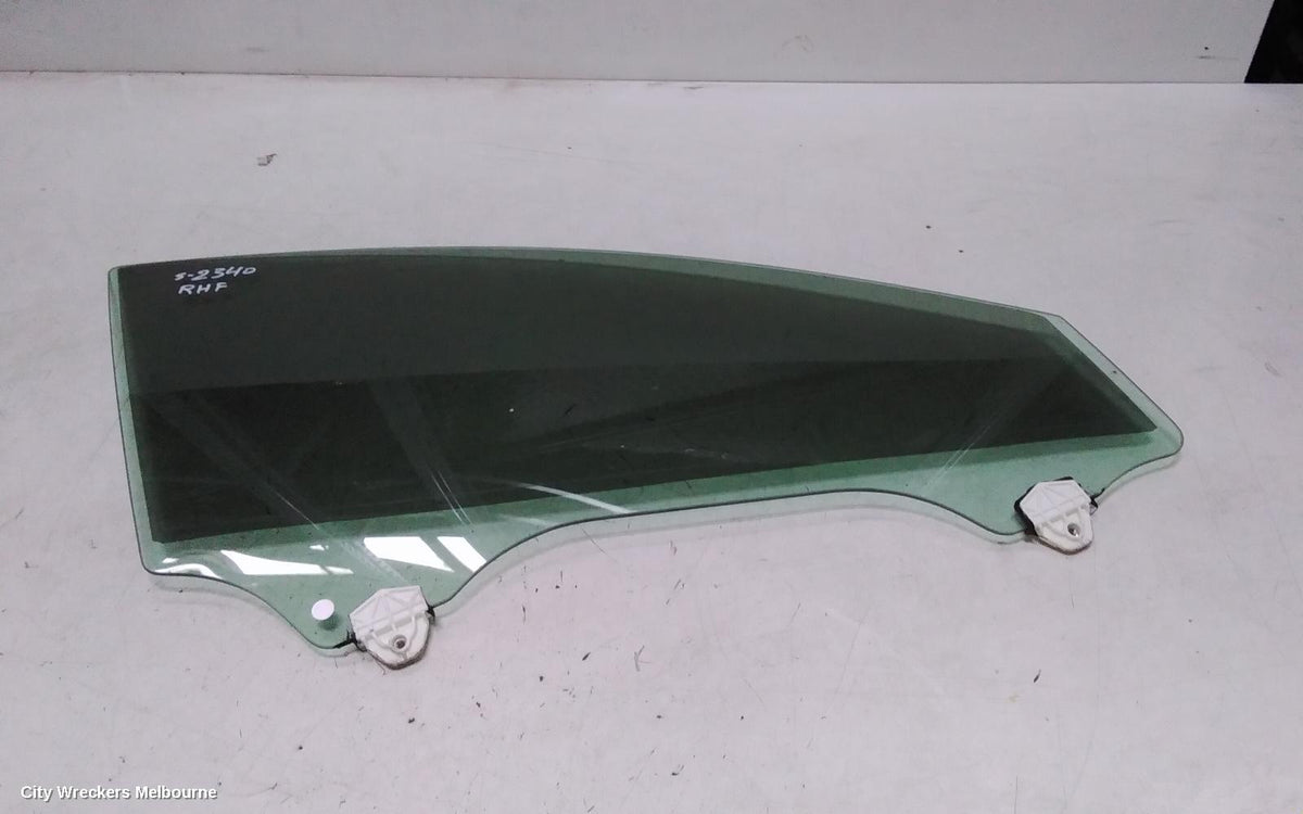 MAZDA 3 RIGHT FRONT DOOR WINDOW, BP, SEDAN, 03/2019 ONWARDS - Image 1