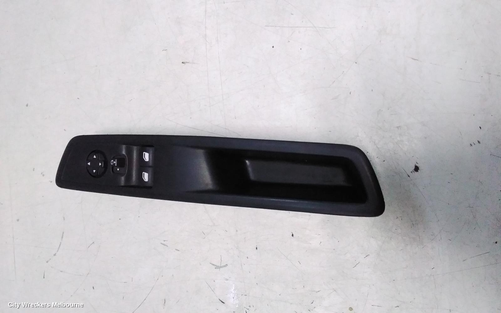 PEUGEOT EXPERT PWR DR WIND SWITCH, K0, RH FRONT (MASTER SWITCH), W/ MANUAL FOLD MIRROR TYPE, 04/2018 ONWARDS - Image 1