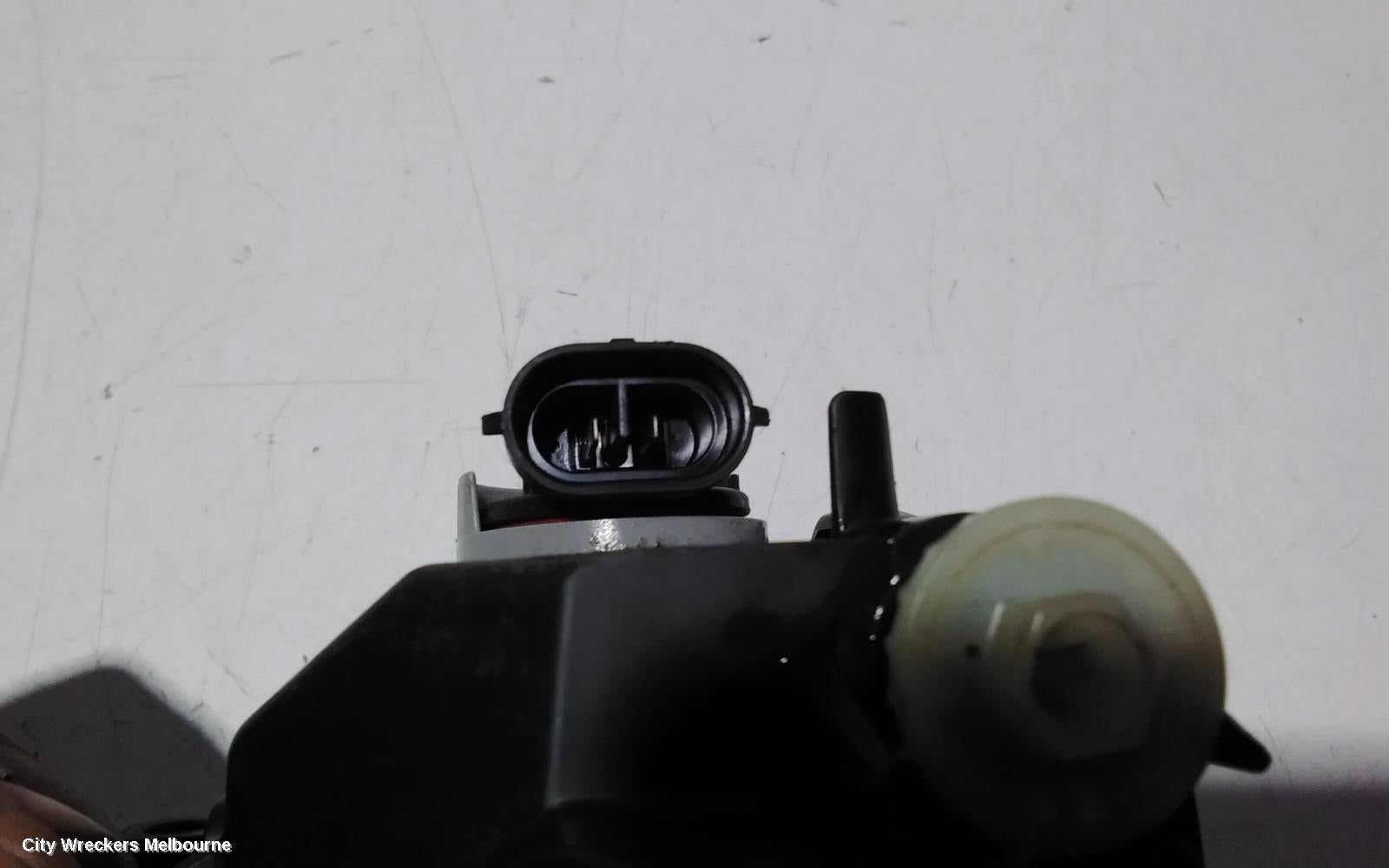 TOYOTA PRIUS LEFT INDICATOR/FOG/SIDE, NHP10R, PRIUS C, BUMPER FOGLAMP, 12/2011 - 01/2015 - Image 3