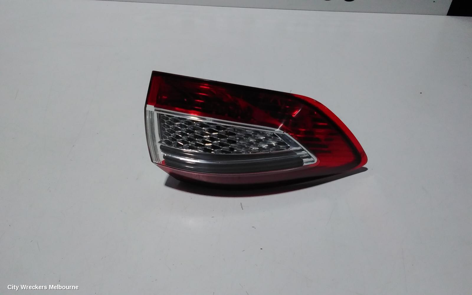 FORD MONDEO LEFT TAILLIGHT, MC, WAGON, 11/2010 - 12/2014 - Image 3