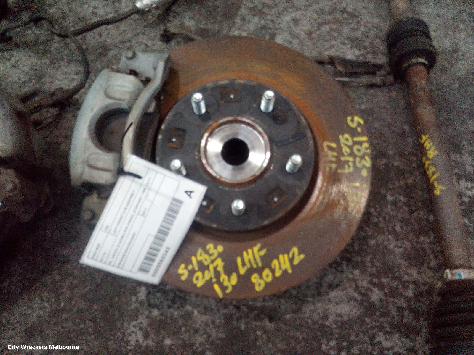 HYUNDAI I30 LEFT FRONT HUB ASSEMBLY, PD, HATCH (S.KOREA VIN KMHH), STANDARD TYPE, 03/2017 ONWARDS - Image 1