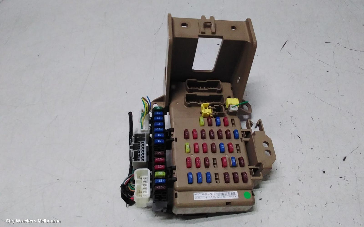 SUBARU LEVORG FUSE BOX, V1, UNDER DASH, PETROL, 2.0, 05/2016 - 12/2020 - Image 3